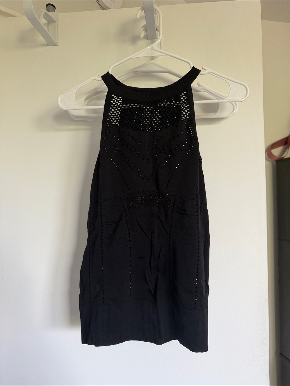 Athleta Black Sleeveless Cut Out Tank